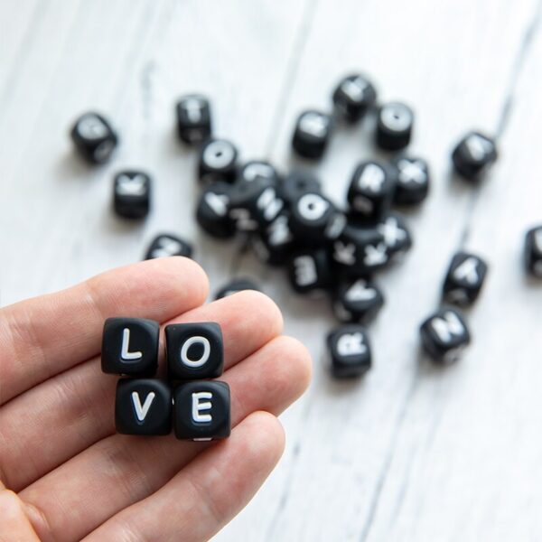 Letter beads - Silicone - 12mm (Black) - Image 2